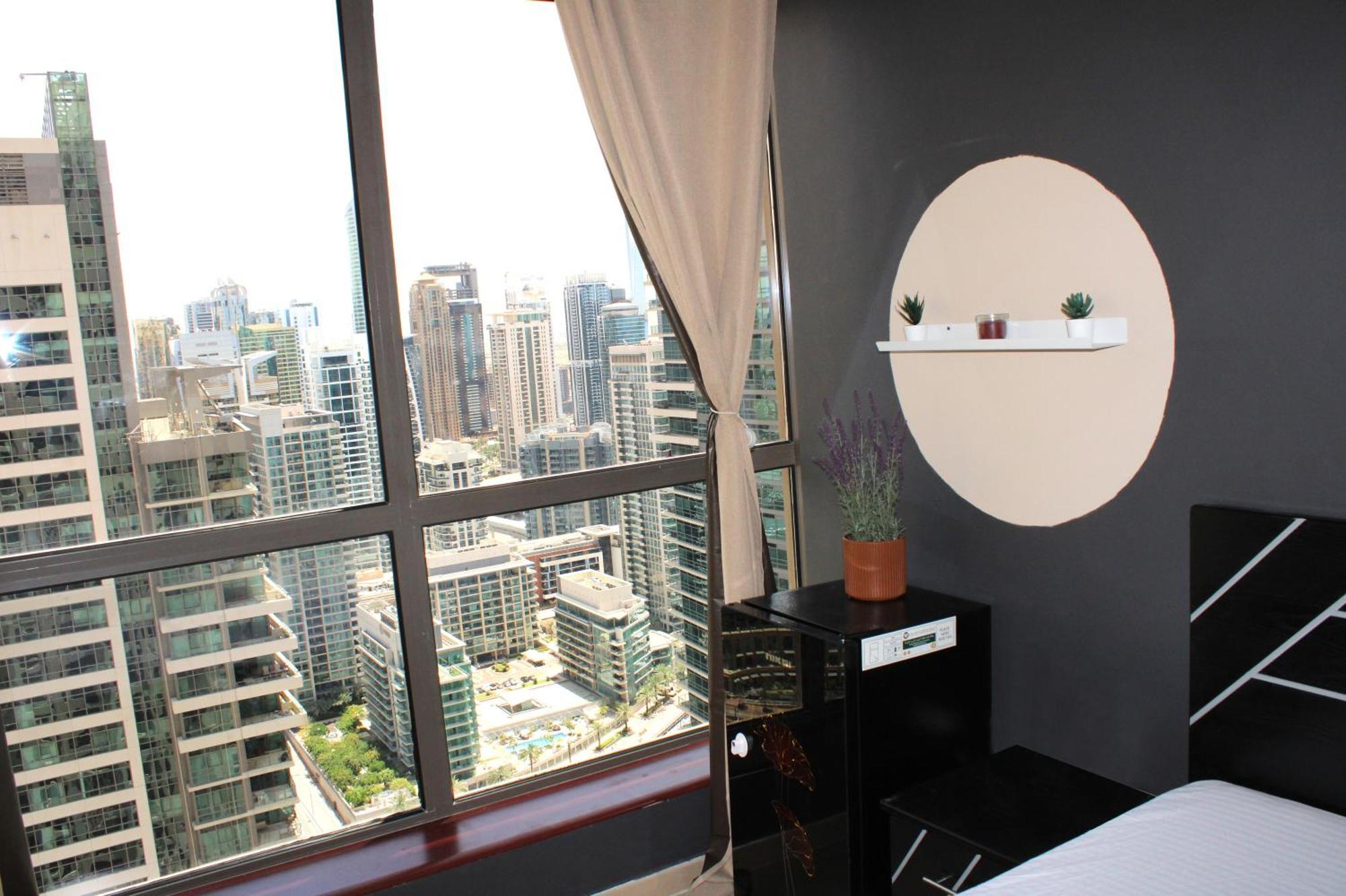 Urban Panda Skyview Homestay Jbr Dubai Exterior foto