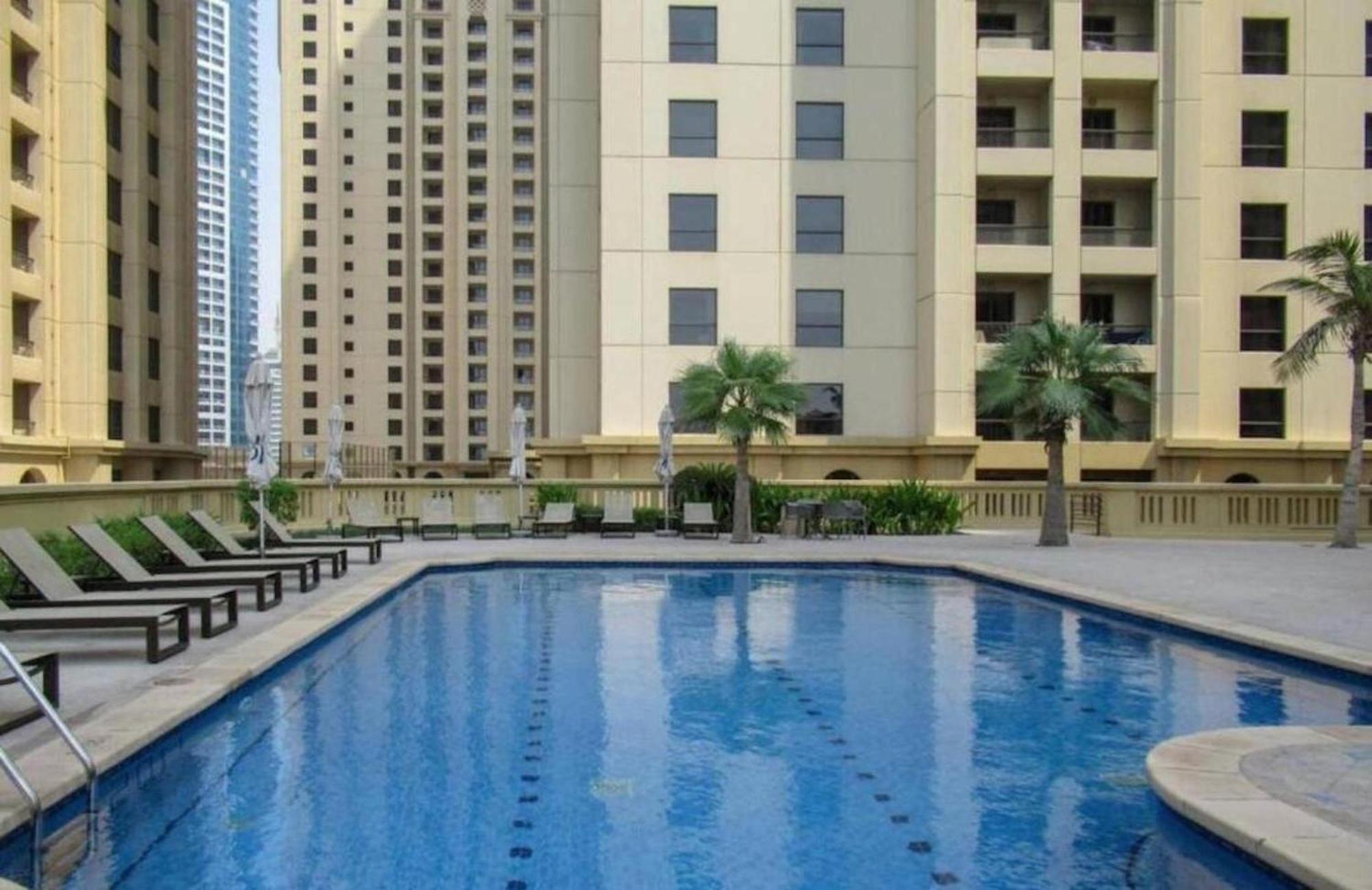 Urban Panda Skyview Homestay Jbr Dubai Exterior foto